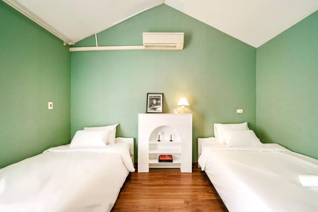 Căn hộ Attic 128m2 Duplex Glass Dome By Ssens Homes Hà Nội
