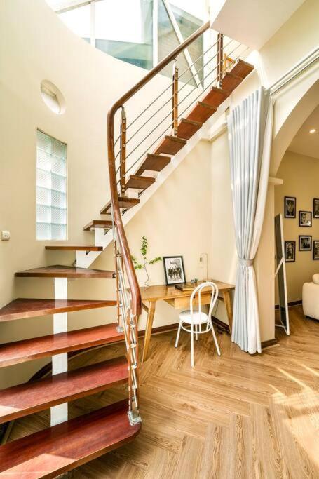 Attic 128m2 Duplex Glass Dome By Ssens Homes Căn hộ Hà Nội